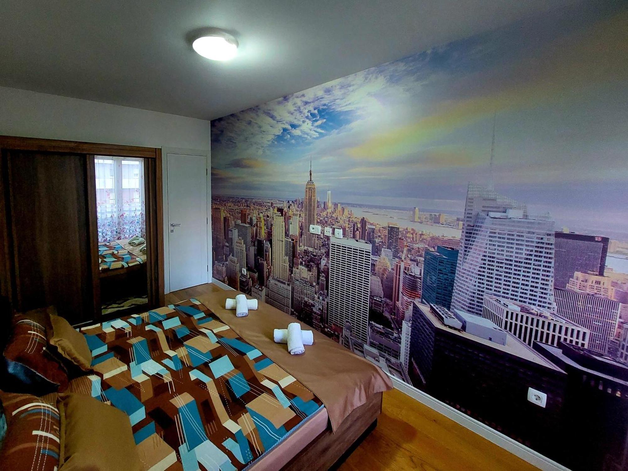 New York - Central Point بودغوريتْسا المظهر الخارجي الصورة